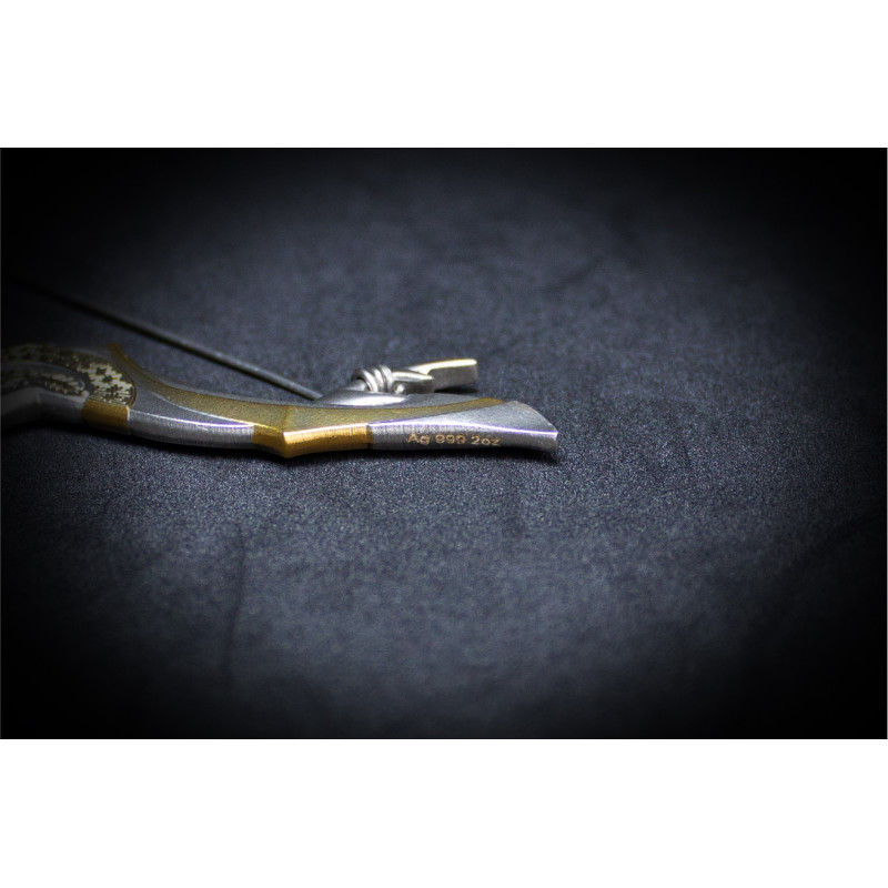 Srebrny Numizmat The Divine Weapons -  Crescent Bow, 2 uncje - detal 3